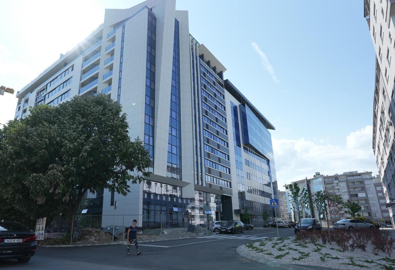 COMFORT LUX RESIDENCE - free parking, garage, Banja Luka centre Bagian luar foto